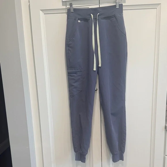 Figs Scrub Pant - Picture 1 of 6